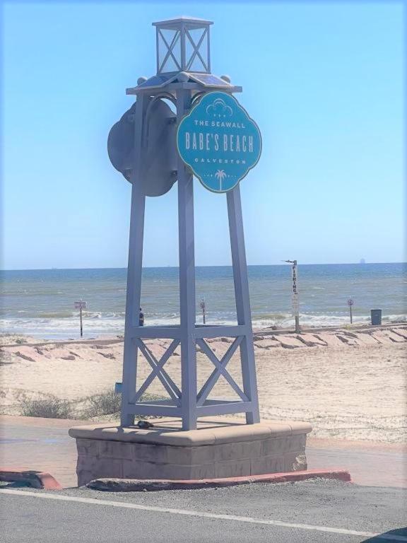 Tipsea On The Seawall Galveston Dış mekan fotoğraf